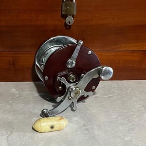 Ancien Moulinet De Pêche Penn Peer N°209 - Vintage USA - Made In USA