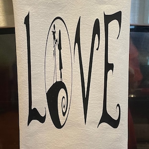 Nightmare&#39;s Jack and Sally in Love Tea Towel