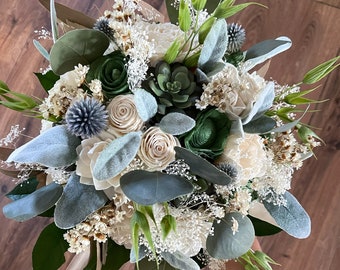 Boho succulent bouquet, sola wood flowers