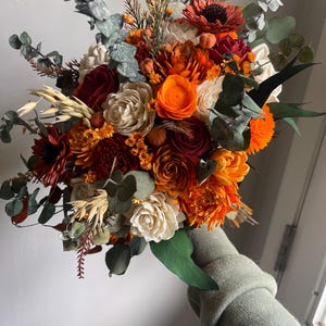 Orange fall bridal bouquet, burnt orange bouquet, shades of orange