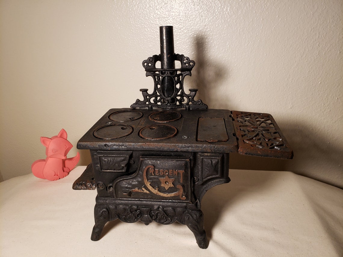 Vintage Crescent Toy Cast Iron Stove Etsy