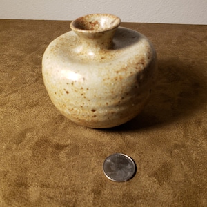 Traditional Oil Pot Style Oil Lamp - Stoneware