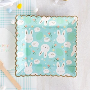 Easter Plates, Easter Bunny Plates, Hip Hop Plates, Easter Tableware, Easter Table Decor, Easter Place Setting, Easter Luncheon Plates