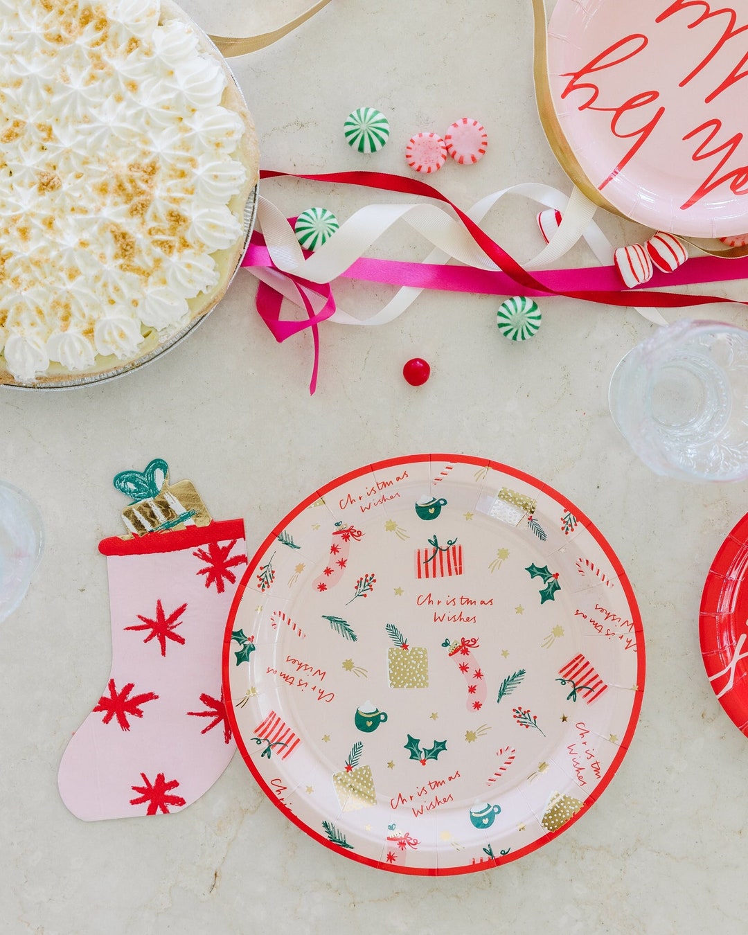 Christmas Party Plates, Christmas Wishes, Merry Christmas Plates, Christmas Tableware, Pink