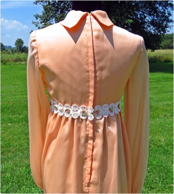 Vintage Peach Sylvia Ann 1970s Dress - image 3