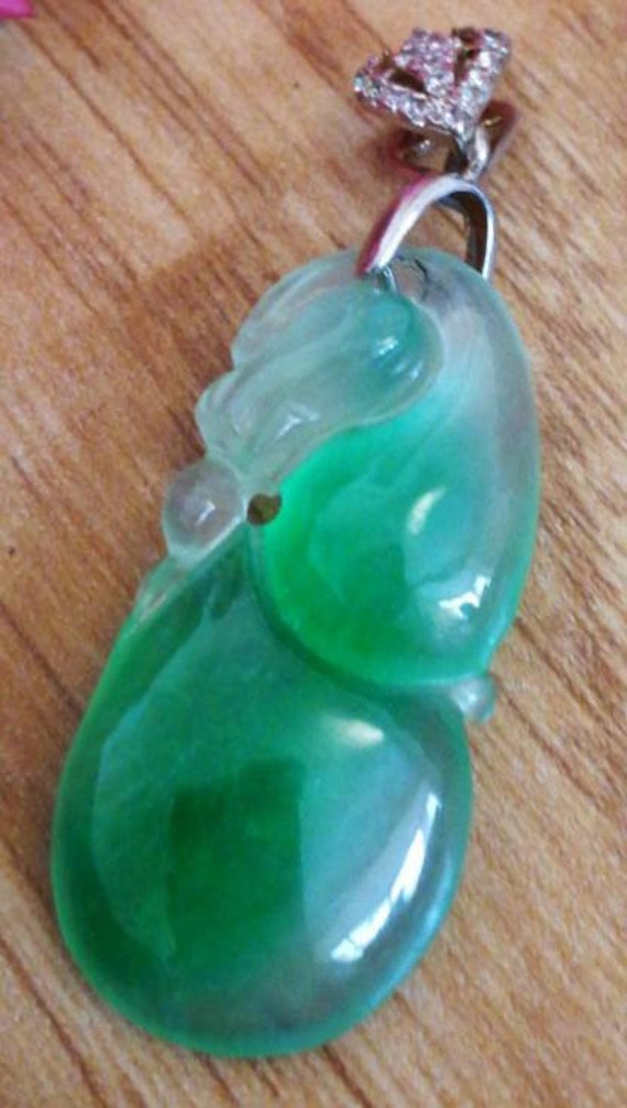 Imperial Green Jadeite Dragon Pendant - Imperial Jade Dragon Pendant Imperial Green Jadeite Dragon Pendant - Imperial Jade Dragon Pendant
