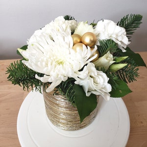 White and Gold Flower Arrangement Video Tutorial with Step by Step Instructions & Instant Digital Download, DIY New Year's Centerpiece image 5