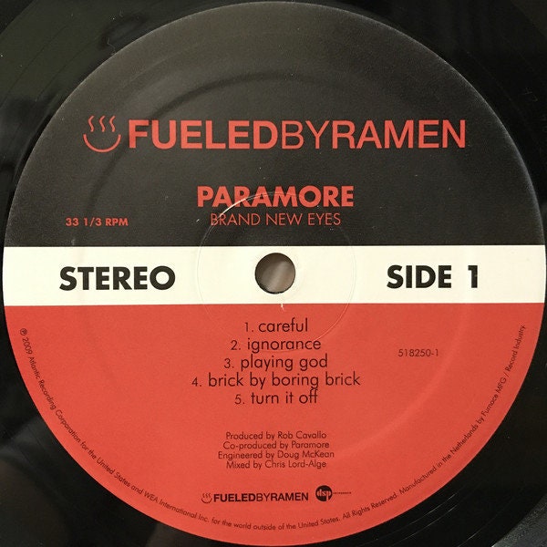 PENDING] Paramore Brand New Eyes 12 Vinyl, Hobbies & Toys, Music & Media,  Vinyls on Carousell