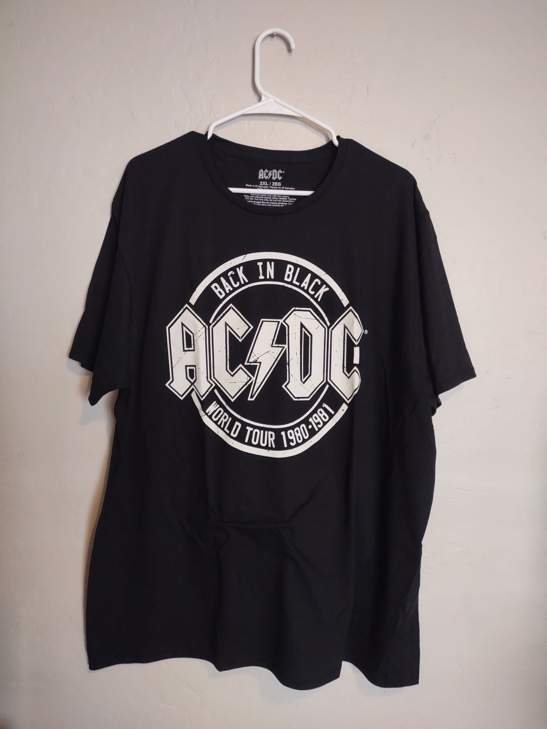 New Classic AC/DC Back in Black Album Tee - Etsy