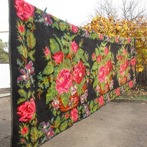 Handwoven woolen rug, moldavian woven carpet, Bessarabian kilim, home woven floral rug, folk rug pure wool, hand woven floral rug runner