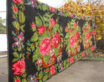 Handwoven Woolen Floral Kilim Rug: Vintage Bessarabian Carpet
