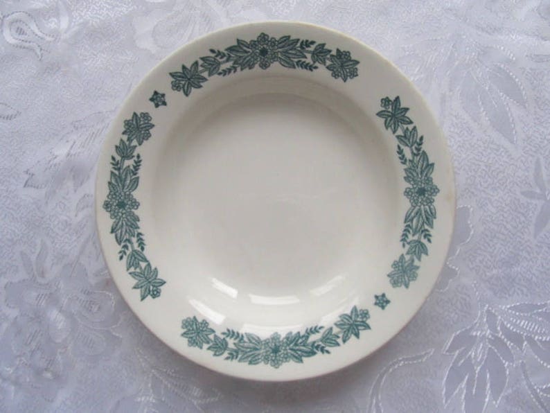 Budi porcelain retro dinner plate cottage decor dish old dishes soviet tableware Set of 3 vintage ceramic dishes rustic vintage plate