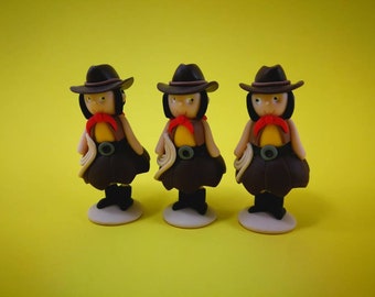 Box of 3 cowgirl subjects