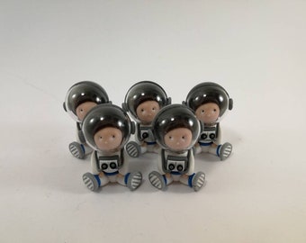 Lot of 5 small cosmonaut subjects