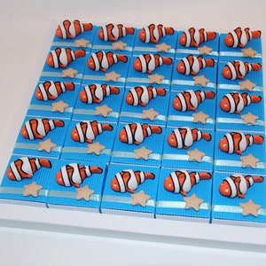 Clown fish favor boxes image 5