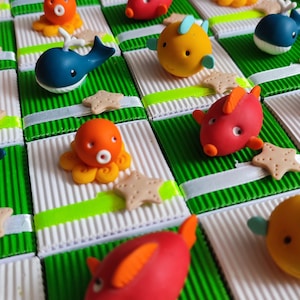 Boîtes à dragées poissons dans l'océan