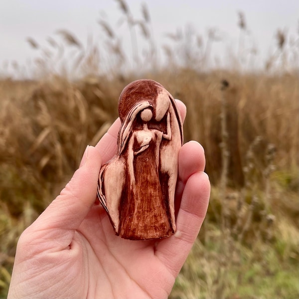 Rhiannon Statue Pocket Travel Home Altar, Celtic Goddess Handmade Figurine (8cm/3.15")