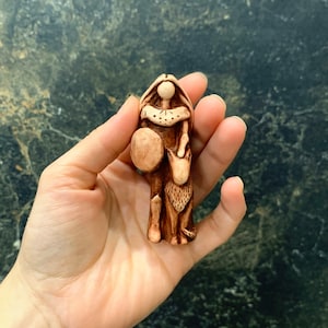 Walküre Statue Walküre Kleine Figur / Aus Ton, handgemacht