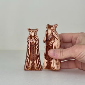 Handgemachte Ton Freya und Odin Statuen, Nordische Pagan Altar Set Bild 8