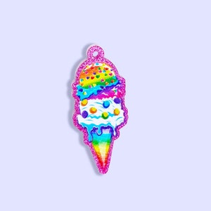 2 Stück oder 10 Stück Eis Waffel Charm - Kawaii Charms -Eis Charms -Dessert Charms - Essen Charm -Dessert Charms-Streusel Charme Schuh Charme
