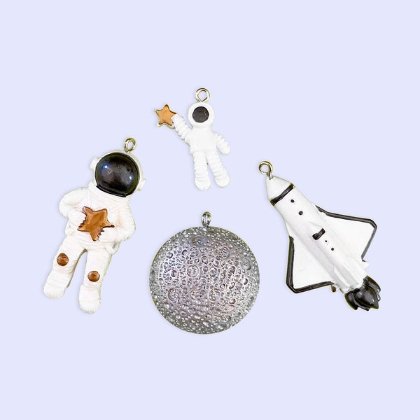 2pc, 4pc or 10pc Astronauts in Space Charms -Nasa Charm -Moon Charm -Outer Space Charm - Rocket Charm - Astronaut Charm - SpaceX Charm