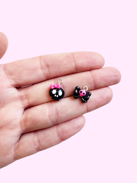 Pastel Goth Skull Bow Charm - Zombie Hair Bow, Resin Charm