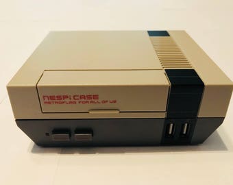 The Classic Arcade- Raspberry Pi Game Console,64GB SD Card, NES Style Case w\fan & power button, Retropie, 12,000+ ROMs.