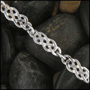Celtic Josephine&#39;s Knot Bracelet