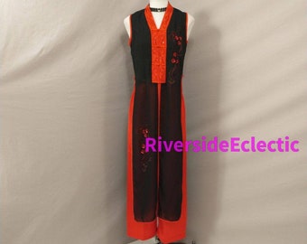 Vintage Silk Lounge Party Set Asian Vietnamese Ao Dai Dramatic Red and Black Tunic and Pants Feminine Comfortable Washable