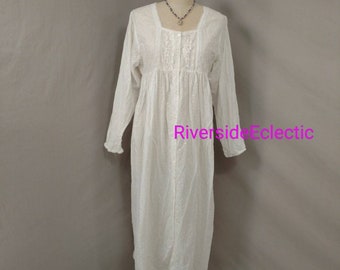 White Cotton Eyelet Old Fashioned Feminine Nightgown Lord & Taylor Long Length Vintage 90's Long Sleeve Empire Bodice could be light Robe