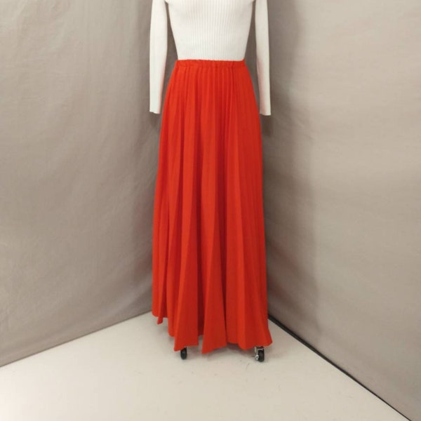 Red Pleated Floor Length Skirt Vintage 70's Long Maxi Washable Poly Comfortable Casual or Dressy Holiday Party