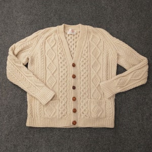 Elenor Murphy Fisherman Sweater Aran Cable Knit Cardigan Dublin Ireland Natural Cream Color Wool Irish Style Warm Pockets Vintage 90's