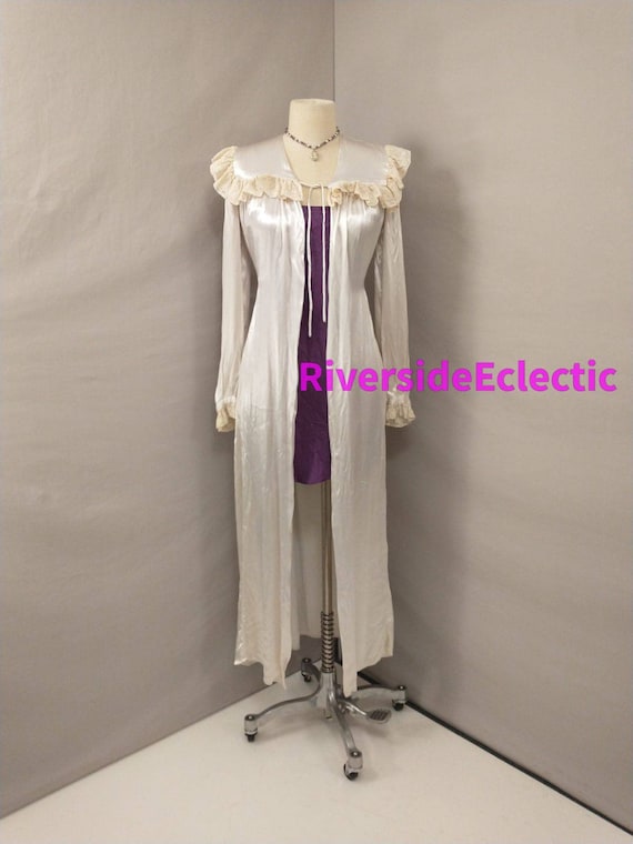 Antique Liquid Satin Robe Vintage Nightwear Feminine Woman s