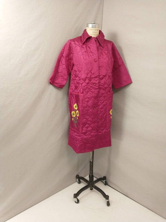 Deadstock Quilted Robe Bright Magenta Yellow Embr… - image 1