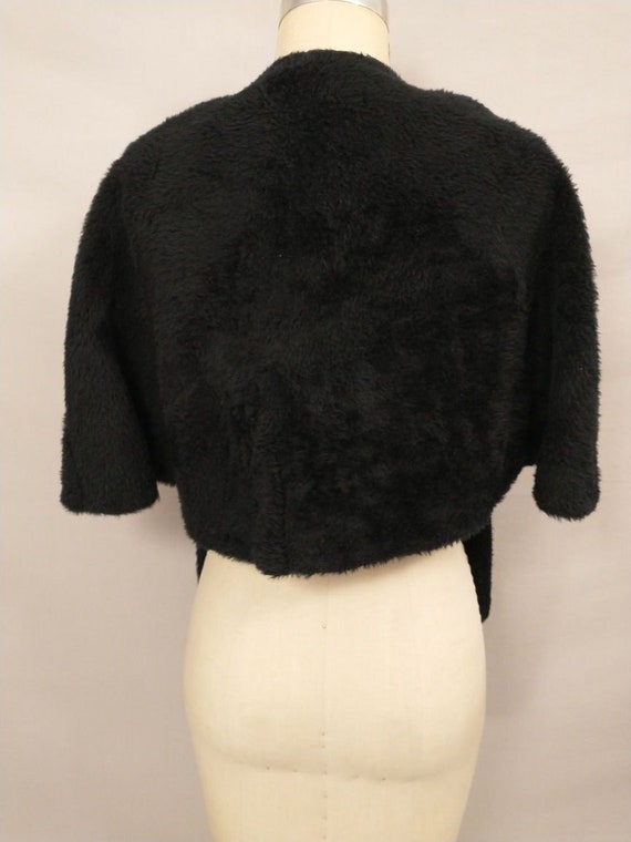 Short Vintage 70s Faux Fur Cape Black Capelet Wom… - image 2