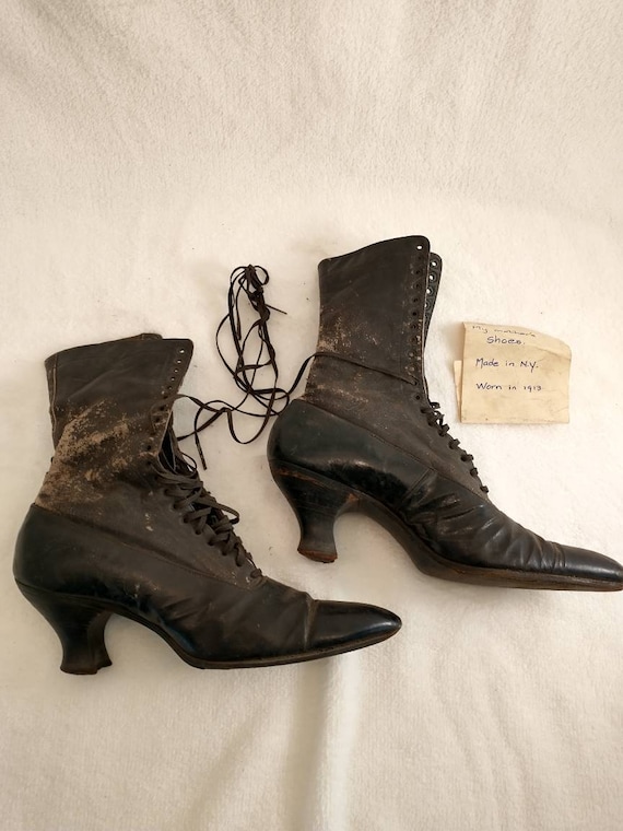 Antique boots 1913 Victorian era Leather Lace Up S