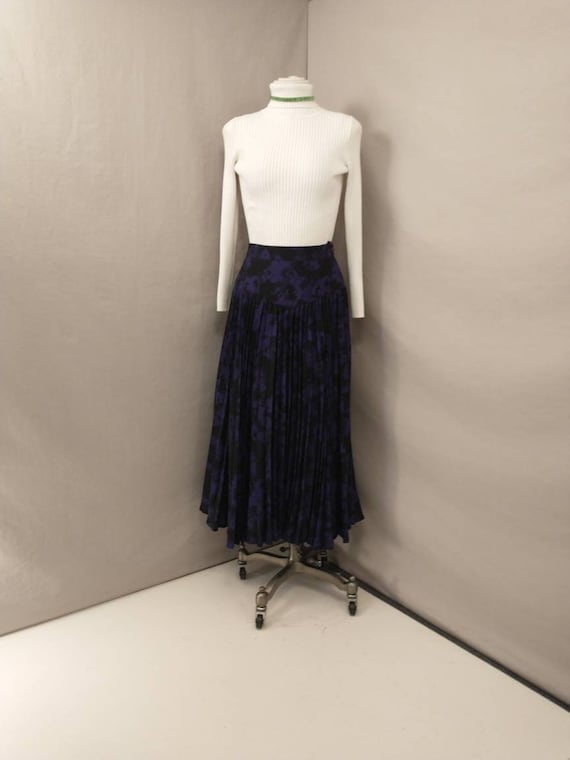 Purple & Black Escada Print Vintage Light Wool Lon