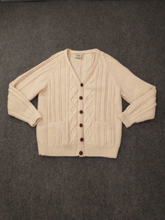 Aran style cable knit - Gem