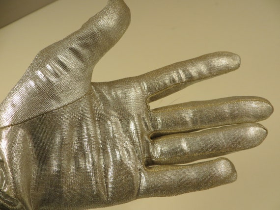 Vintage Silver Lame with Beads Gloves Soft Unusua… - image 5