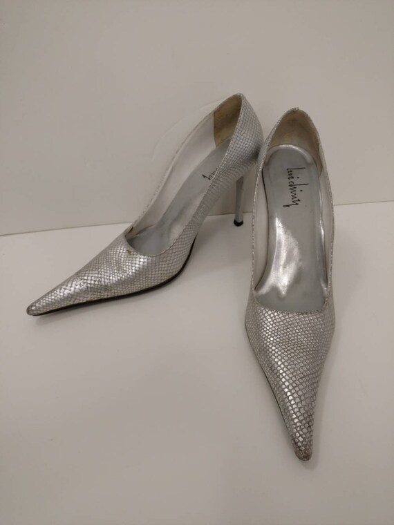silver shoes size 9