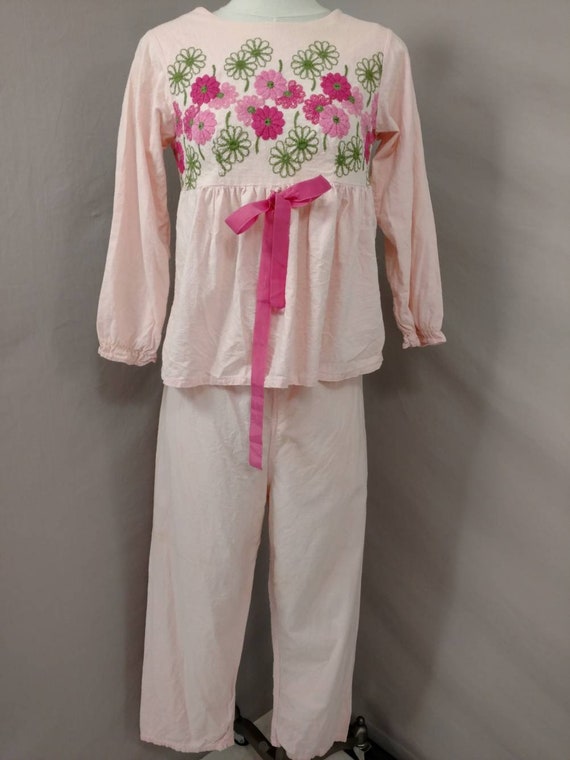 Pink Sixties Pajama's Flower Power Embroidery Vin… - image 2