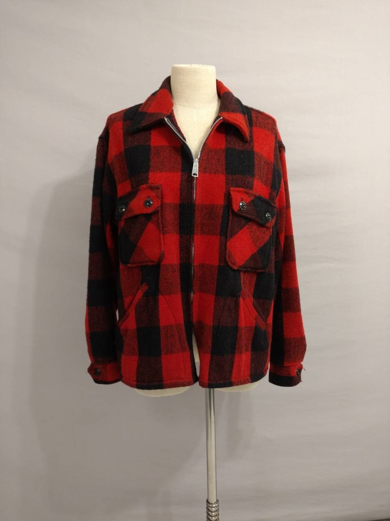 Vintage Buffalo Check Red /& Black Wool Unlined Coat 70/'s est Med Warm Possibly Earlier Classic Unisex Style Outdoor Sporting