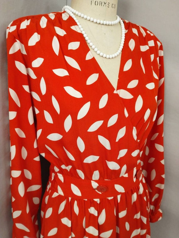 Red & White Wrap Dress 80's Vintage Dramatic Femi… - image 3