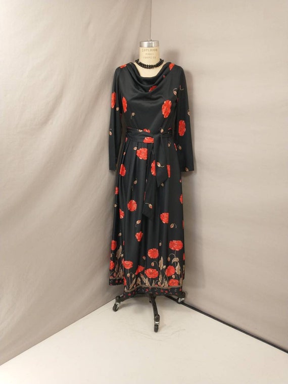 Poppies Floral Maxi 70's Vintage Red Flowers 1970… - image 1