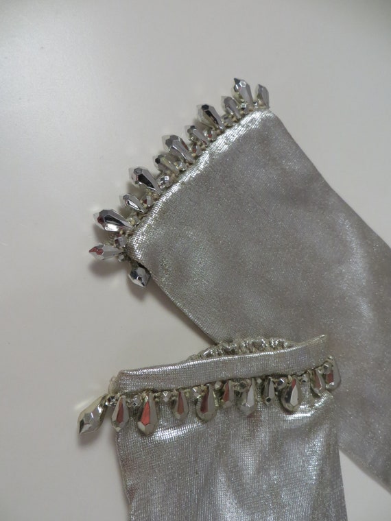 Vintage Silver Lame with Beads Gloves Soft Unusua… - image 2