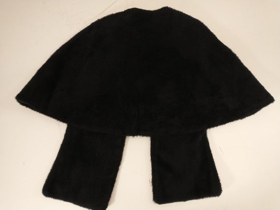 Short Vintage 70s Faux Fur Cape Black Capelet Wom… - image 6