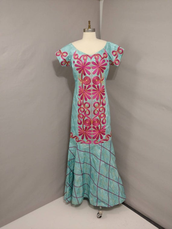 Custom Floral Dress Seventies Vintage OOAK  Handm… - image 1