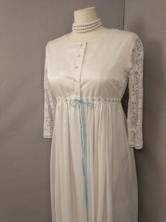 60s Feminine Ivory Robe Lace Sleeve Blue Ribbon T… - image 2