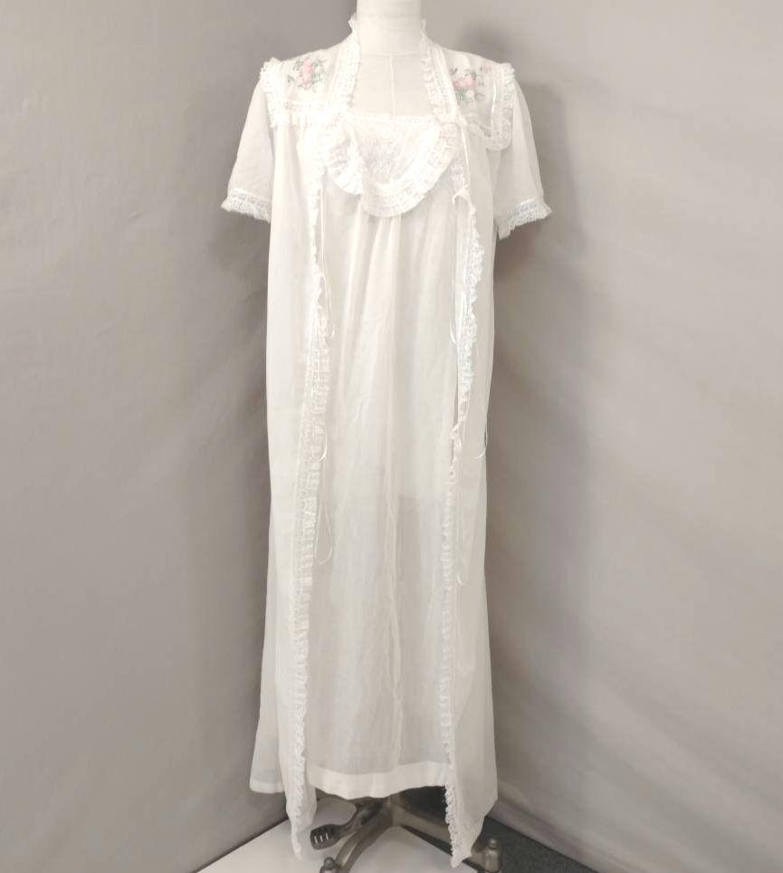 Set Sheer White Gauzy Batiste Nightgown Robe Burt Yellen for Iris Lord and Taylor Vintage 70 s Feminine Lace Bodice USA Union Made Etsy UK