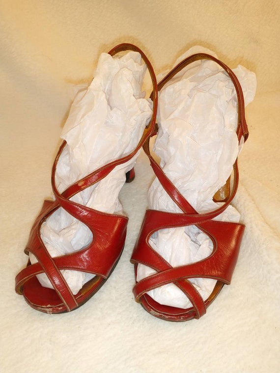 30's 40's Strappy Shoes Heels Vintage Thirty's Fo… - image 6